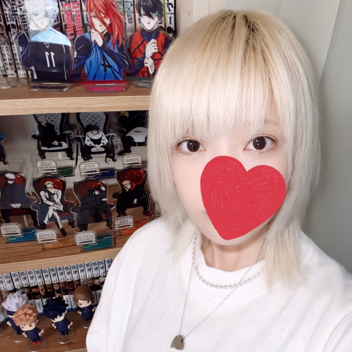 おはようございまぁぁす！☀️

昨日も誕プレいただいたり、
出張前日の忙しい時に会いにきてくださったり、感謝しかない日でございましたぁ！！

本日もヲタク部屋から出て桃李へログインんんんんんんんん！！

( 'ㅂ')🎮㌰㌰