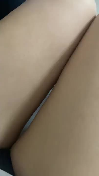 太ももは意外と引き締まってるから
筋肉あるんだねって言われる🥳
空いてる時間筋トレした成果かも！
すべすべで触り心地もいいらしので
密着しがいあるよᐡ⸝⸝> ·̫ ‪<⸝⸝ᐡ