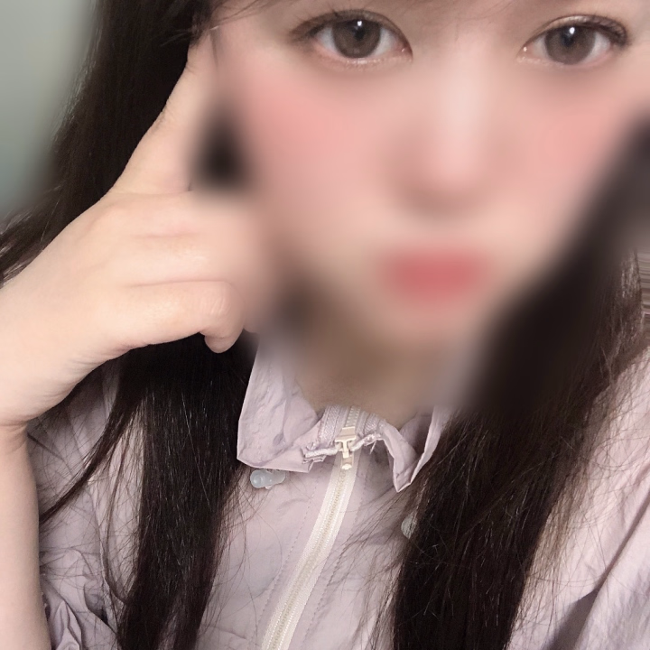 おはようございます( ơ ᴗ ơ )

今日はなんか湿気がある雨？
土浦着いた時寒くて
ビックリしました笑笑
東京はムシムシ若干してたので😵‍💫
こんなときはスッキリしたいですね♡笑

ひさなは今日16時までに
なりますのでぜひ会ってくださったら
嬉しいです(*^^*)♡♡

急遽だけど、、お待ちしてます🥰