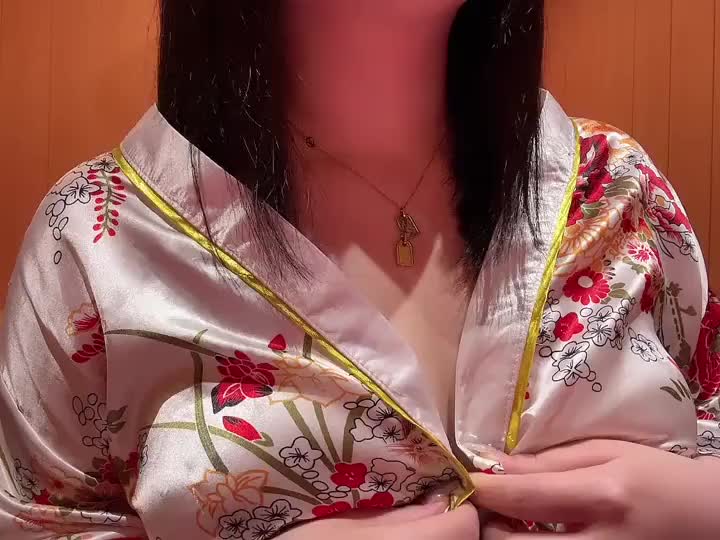 今日は遊んでくれたお兄さん
ありがとうございました♥

おやすみのおっ〇い♥

みんなおやすみ🫰