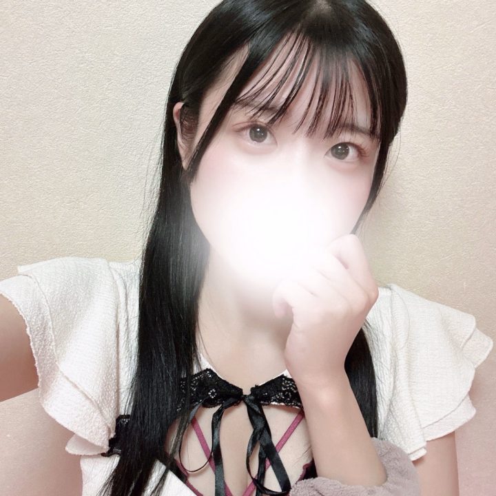 おはよ〜あきはだよ🐰💞
出勤ちゅーーー😘💋
週のはじめ!月曜日✨️✨️✨️
おしごとがんばろーーーね✊🏻❤️🔥
お誘いお待ちしてます📞💘💭