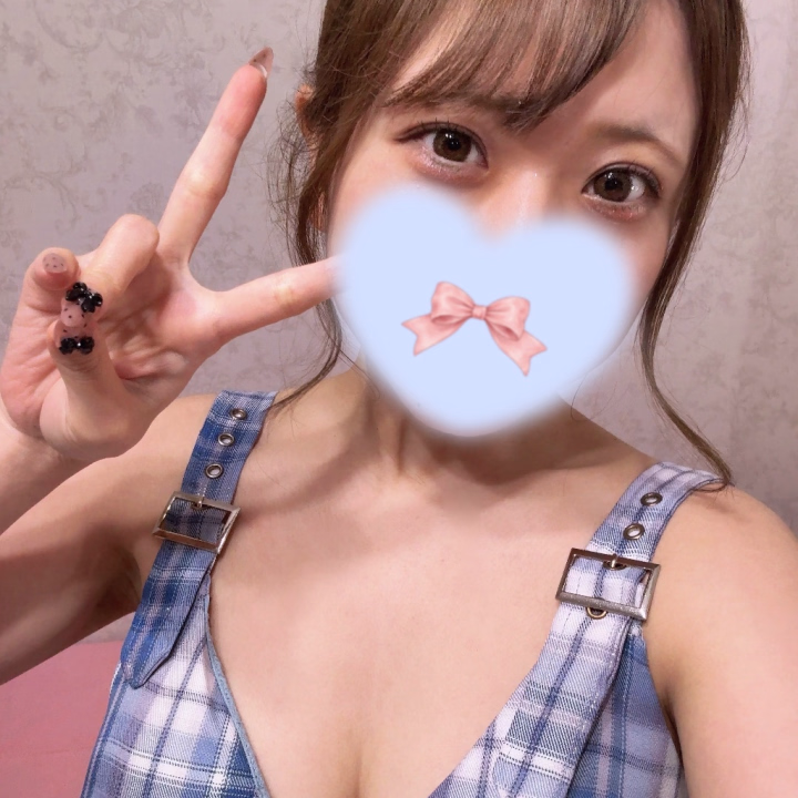 こんばんは🩵

一昨日ぐらいまで寒かったのに、
また暑くなってきて
何着ようか迷います😂💭

明日は12~20時までいるので
お時間合う方いたらお誘いお待ちしてます❤️‍🔥❤️‍🔥

まったりイチャイチャしよ〜( *´꒳`* )