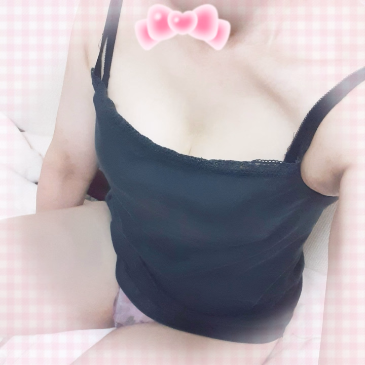 今日、明日とさなはおでかけしまぁす🎵
おでかけといっても今日は用事で明日は実家に帰るの😁
休みだけどバタバタしてブログ少なくなっちゃうかもだけど許してね❤️

お仕事のお兄様は暑い中頑張ってね😘
水分補給しっかりとってたまには休憩もしないとダメだよ😥