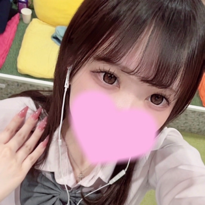 ヒメチャンネルはつとうこう🤍🌸

るるですっ！
今日2号館と5号館に出勤してます🐈
あいにきてね💕