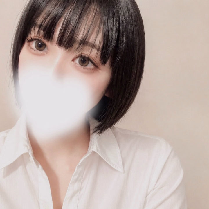 こんばんは✨そのみです⚽️
ワールドカップ全然見れてない🥲

髪を切ってすぐの頃の写真です🙇‍♂️
少し痩せてたからこの頃に戻したい！笑

お休みしててすみません..

25日も出勤予定でしたがお休みさせていただきます😭
ごめんなさい🙇‍♂️

早く元気になります！
ご心配おかけしてすみません。ありがとうございます😭

少し空いて次は29日の月曜日おります(💪・ ·̫ ・)

必ずおります！🥹

夜はまだすこし冷えるので暖かくしてね🍀𓈒𓏸

早めですが明日も朝が早いので寝ます( ˘ω˘ ) 
ご予約お待ちしております🥹💘