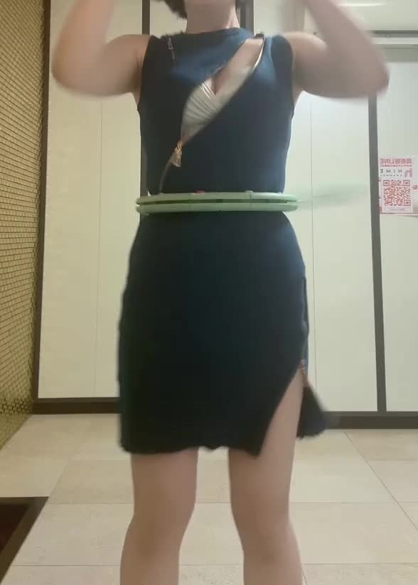 グルグル クビレを作ってる様子を
お届けします🥹笑笑