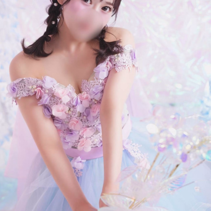おはようございます☺️



今日からハピネスでお世話になります

みほのです💗


よろしくお願いします💗


また落ちついたら更新します✨
