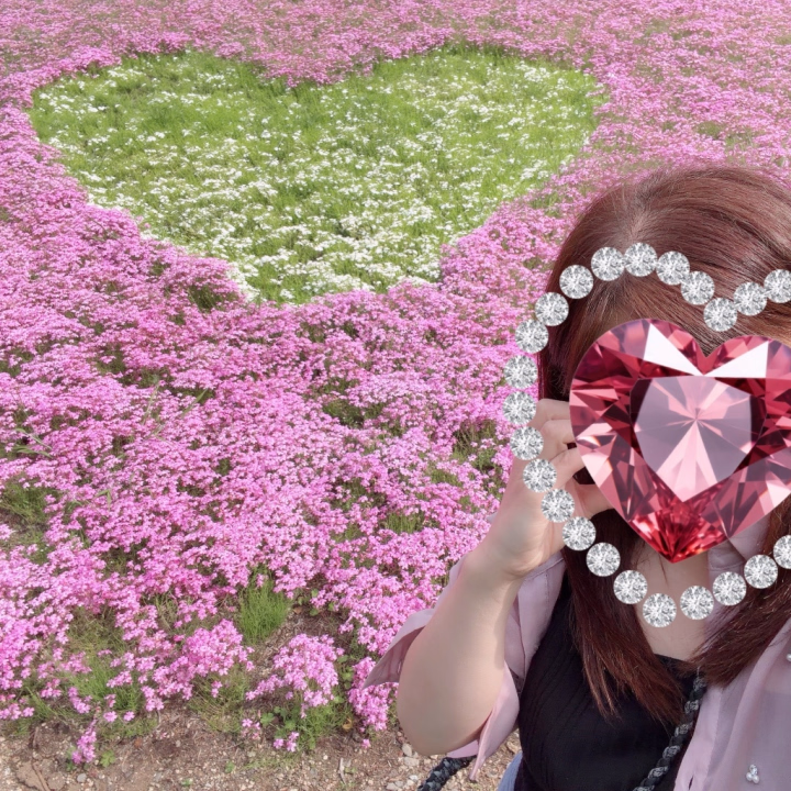 こんにちは😊
24.25日とおやすみですー𖦹‎' ‐ '𖦹‎‎

昨日は忙しくさせてもらってらじおできずーー😢

またチャレンジしますね♡(*´ `*)