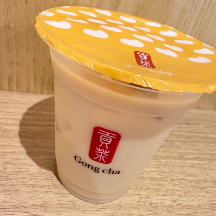 女の子休暇…
まったり過ごしてます🍀
久しぶりにタピオカ🧋飲んじゃってみたり🩷笑