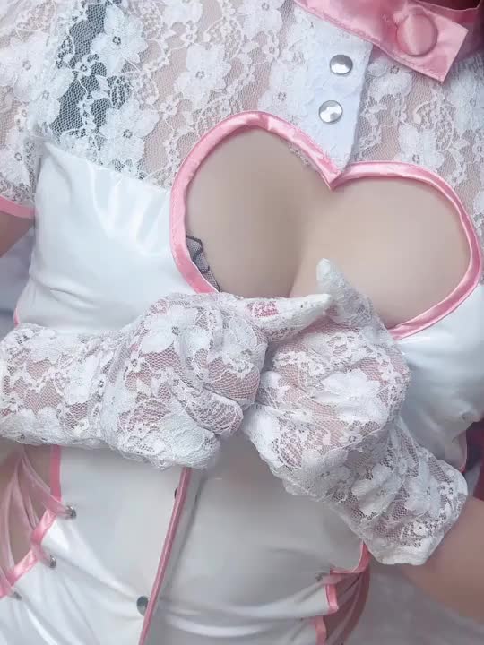 ここまでほぼノンストップ！
ありがとうございます🙂‍↕️💖

たくさんのお兄さまに遊んでもらえてるりが幸せです♡

楽しい時間はあっという間だね…

夜もまだまだ
お待ちしております🥹💘
るりが気持ち良いことだけじゃなくてたくさん癒すので
明日からの糧にしてください🤍