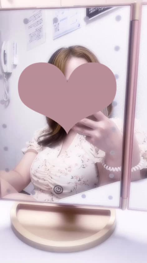 10月だー！3日11時からバイオレンスいましゅ
ご予約たくさんありがとうございます😚💓
早く会いたいね🥰