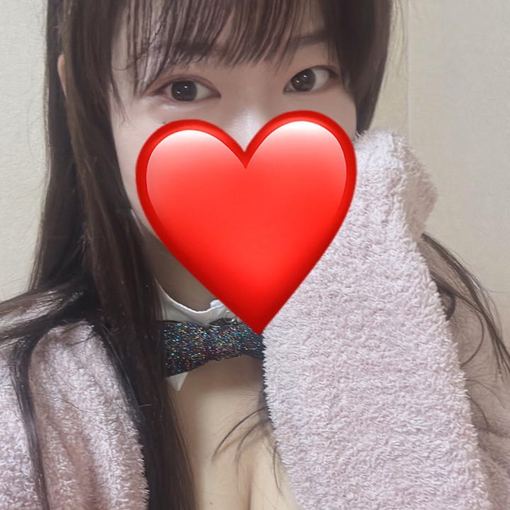 こんばんわ⭐️ざらめです💓💕
今日もざらめの所にきてくれたお兄様、本当にありがとうございます🥹💞
今日もいい出会いができて、たくさん色んな事ができて楽しかったなぁ☺️
明日は、9時から16時までの短い時間の出勤になりますっ!
枠もかなり限られているので、お早めのご予約お待ちしています💖💓
明日もお兄様の事待ってます🥰