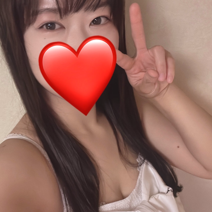 こんにちは♪ざらめです💕

本日も、ざらめに会いにきてくれたお兄様本当にありがとうございます🥺💕

お兄様達が本当に優しくしてくれているおかげで、ざらめは安心して、楽しくお兄様といちゃいちゃな時間を過ごせています🥺🙇‍♀️

右も左も分からないざらめに優しく教えてくださったり、大丈夫だよ！とか言ってくださって本当に嬉しいし助かります😭💕💓

そんな優しいお兄様の為にも、少しでも成長できるように頑張るのでよろしくお願いします🥺🙇‍♀️

本日、夜の枠空いているのでご予約お待ちしています💕💓🫶

お兄様の事待ってるね🥰💞