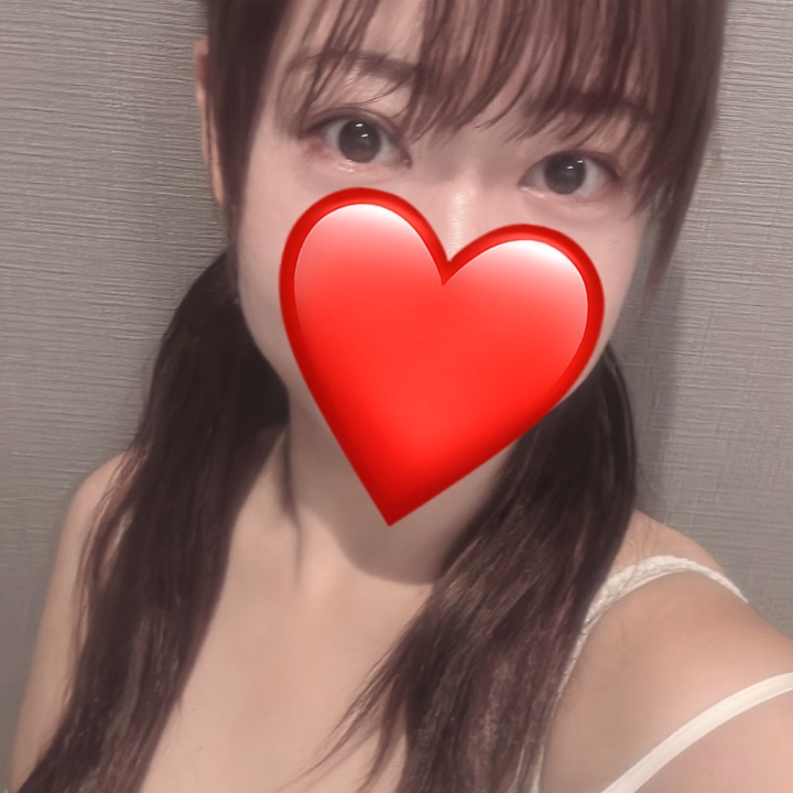 こんばんは♪ざらめです♡

本日はドキドキの初日で緊張したけど本当に楽しい時間を過ごせましたっ！

そして、お兄様が本当に優しくてリラックスして過ごせましたっ！💗

明日は9時から16時まで出勤するのでお兄様に来てもらえたら嬉しいなっ！🥺🫶