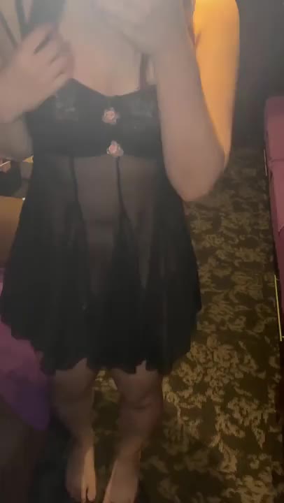 ちののからだ 、全部見えちゃうの恥ずかしいなぁ … ♡ と思いつつ全部見てほしいなって思っちゃう 、ふとしたときにMな心が出てきちゃうちのです 。。💭💗

見えそうで見えないけど 、ちののふわふわの体いっぱい見てほしいなぁ 🎀💞

いっぱいしたくなっちゃうね ♡
