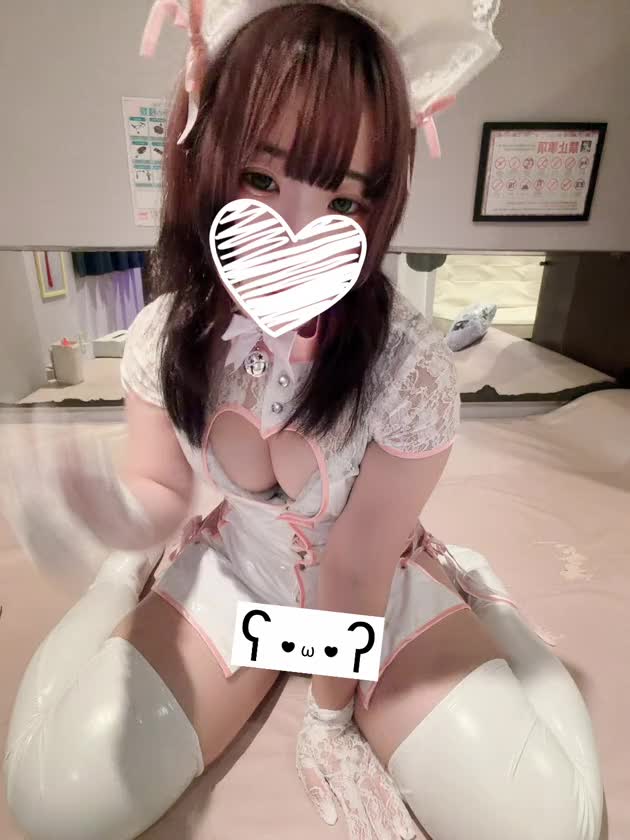 こんにちは🐱
🐣ひなです🐣

この猫衣装気に入りすぎて
お兄さんにまた見てもらいたくなっちゃった💦


ひなをお兄さんの好みに育ててください💕

お兄さんの手でにゃあにゃあ鳴いちゃいます💖
