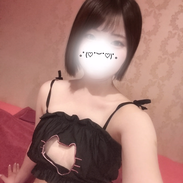 おはようございます〜☀️ここはです🐱
今日は水戸最終日😭
あっという間、、、、

最後に会いに来てくれるお兄さんがどんな方たちか楽しみです(っ ॑꒳ ॑c)
メイクも気合い入れました🔥
最終日頑張ります🔥🔥‪\(ᯅ̈ )/‬