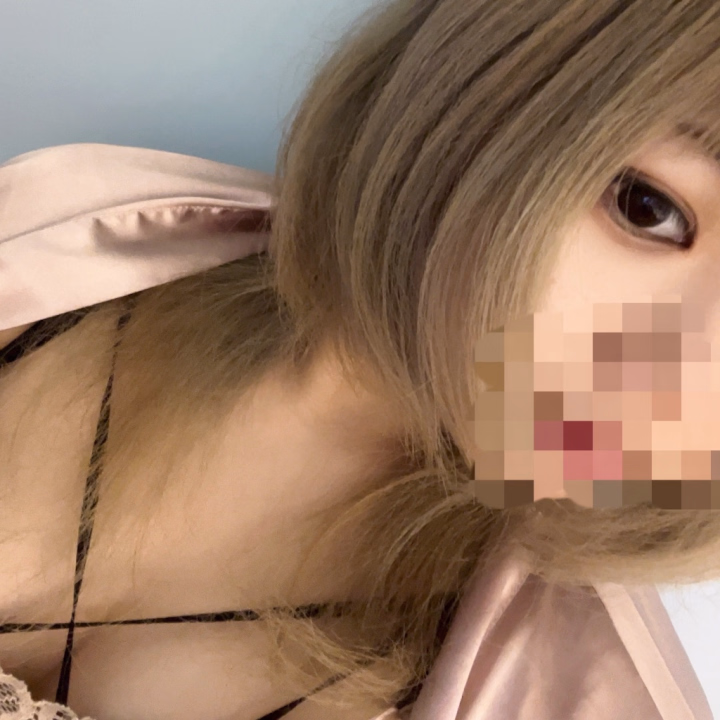 本日9-24時まで出勤してます！

いっぱいイカされて
声枯れちゃうまでかわいがって
欲しかったり...🫣‪💓

お兄さんに会えるの楽しみに待ってます!!