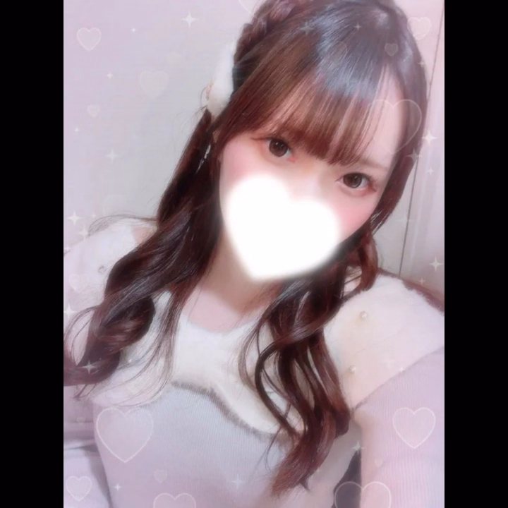 よしのですᐢ ܸ. ̫ .ܸ ᐢ ❤︎
今日もありがとうございました🎀

お店はじめましてのおにいさんたちと仲良く楽しく過ごせたし、1年ぶりのなかよしのおにいさんがご予約してきてくれて、再会うれしかったー(..◜ᴗ◝..)‼️💕おしゃべりも楽しいしいつも優しいしほんとにありがとう🎶

ほんとにいつも思うけど、楽しくお話してたら時間があっという間ですよね😵‍💫
きょう1日時間経つのはやすぎでびっくりでした😢

あしたも出勤予定です🗓️
よろしくお願いします💕