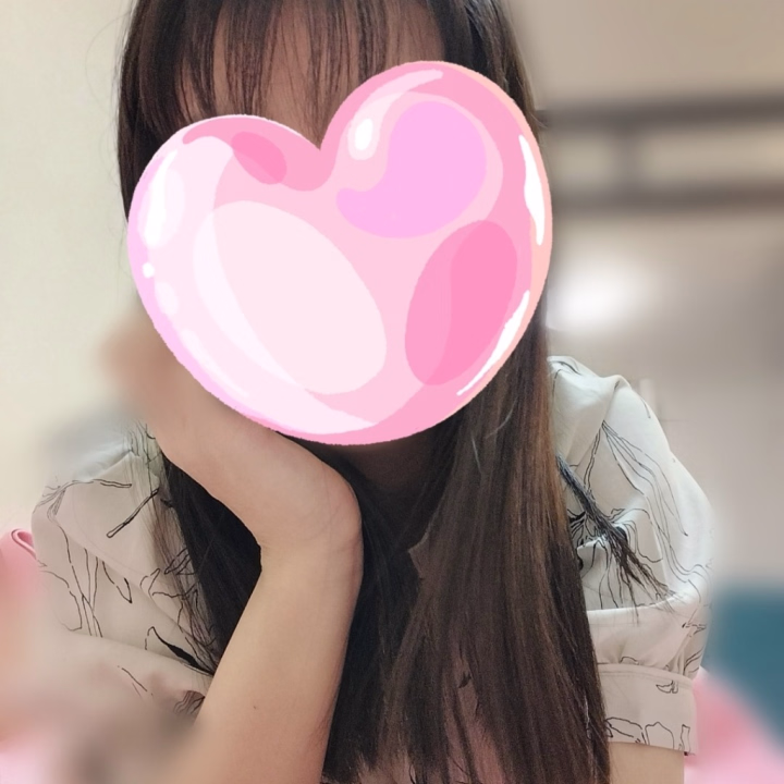 【スゴかった🌀】

落ち着きましたが数日前の
台風スゴかったですね！😳

ニュースでも外を見ていても
雨、雨、そして風🍃☔

雨の中、 傘を差して出勤したお兄さん、
お疲れ様でした😖

あずまは
「今日は外に出るの大変そうだなぁ😳」
なんて思いながら
お天気を眺めていました☔

コロナ禍を経て
「リモートワークも増えたのでは？」とも思うので
お家から出ずにセーフだったよ〜という
お兄さんもいたのではないでしょうか？🤔

台風の影響で少し涼しくなったので
体調にはお互いに気をつけましょうね🍀

💗6月出勤予定💗
6/13(土) 7:00〜12:30

お兄さんと一緒に
癒しの時間を
過ごせますように💖

あずま