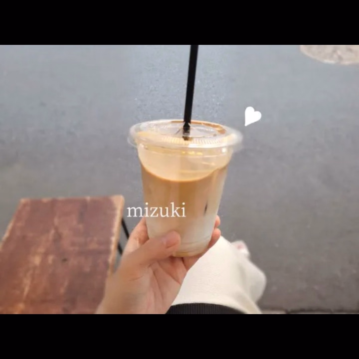 退勤しました！♡


今日もお相手ありがとうございました♡


ーーーーーーーーーーーーーーーーーー


近々引っ越すので最後に家の近くの
いちばんだいすきなカフェに..☕


コーヒーがおいしいのはもちろん、
ここに行くたびに顔見知りのスタッフさんが
気さくに話しかけてくださったり
ニコって笑いかけてくださる笑顔に
救われたこともいっぱいあったので
心から感謝してる場所です😌🌿


コーヒーを飲みに行くだけじゃなく
スタッフさんたちと一言二言おはなし
できることや、あたたかい笑顔に
癒されてたことが多分いちばんの行く
理由になってた気がします🤍


では🤗