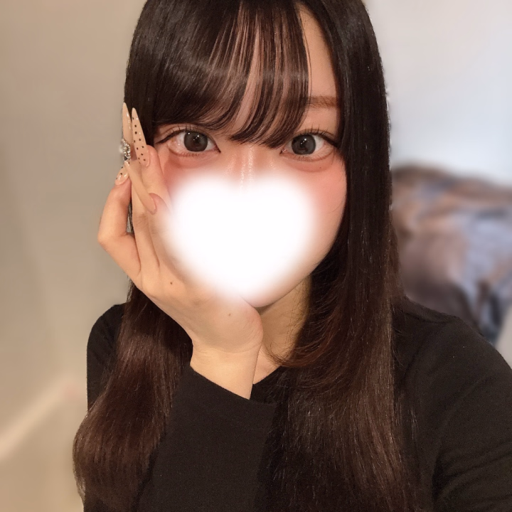 今日も！【12-24】でいます❣️

25日と26日はお友達と遊びに行くのでそれまで頑張るぞ〰️の気持ちᖛ ̫ ᖛ )⟡

今日割とお暇なので助けてください是非🆘

明日はスタートから15時すぎまで本指のお兄さんが埋めてくれていて、神（；_；）✨️なので残りの枠もお待ちしております➰🎶

なお、23日と24日（スタート以外）もお暇なのでぜひお待ちしております-  ̫ -🎵

休みになるまでめっちゃ逢いに来てください❣️楽しみ増やしてください待ってます（；_；）➰🎶