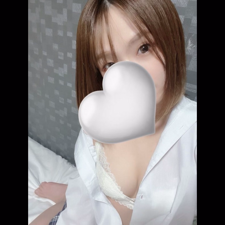 こんにちは、りかです♡
出勤してます🫶



予約してくれたお兄さん
ありがとうございましたっ！
コスプレ楽しかったです🎶



本日19時までいます！
来店、ご予約お待ちしてます💗
