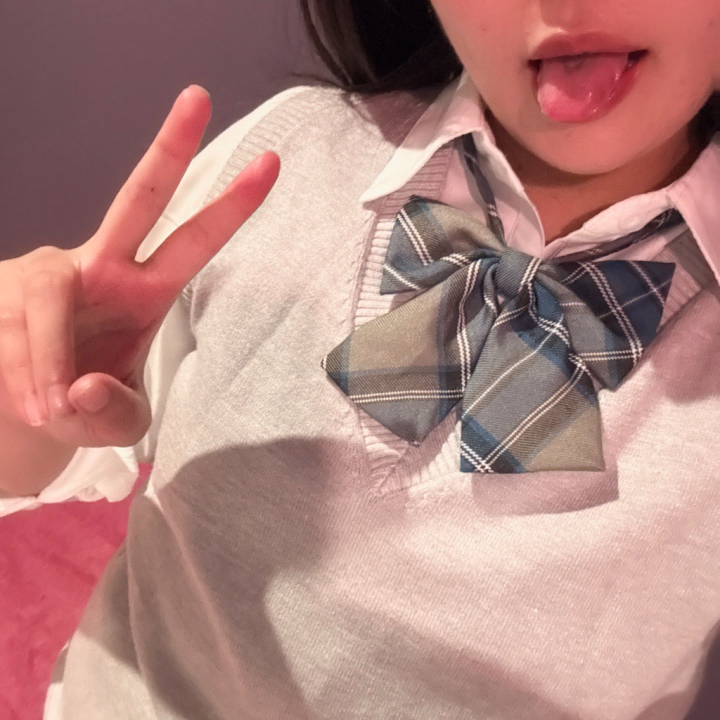 このえです💓


あなたはどんなプレイがお好きですか？


このえは、お風呂でまったりイチャイチャが好きです💓


密着できるし、お水がなんだかえっちだし、、、


ぜひ、あなたの好きなプレイも聞かせてください！


ラストまでいるので

会いに来てね〜！！