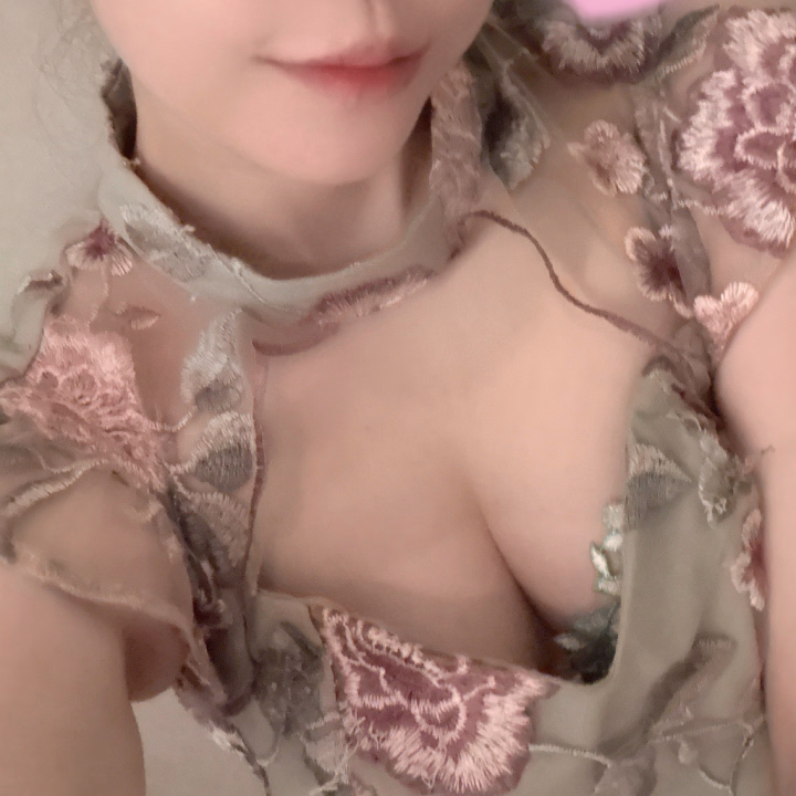 おはようございます！

水戸向かっております❣️

7月が水戸に行けるか行けないか、、というところなので、是非今日と27日お時間ある人は会いに来て欲しいなっ🫶🏻

待ってます😘💕