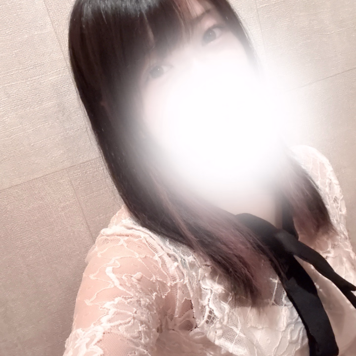 出勤しました！

ご予約くださってるお兄さんありがとう〜🥰

まだ空き枠ございますので、待ってるよ❣️