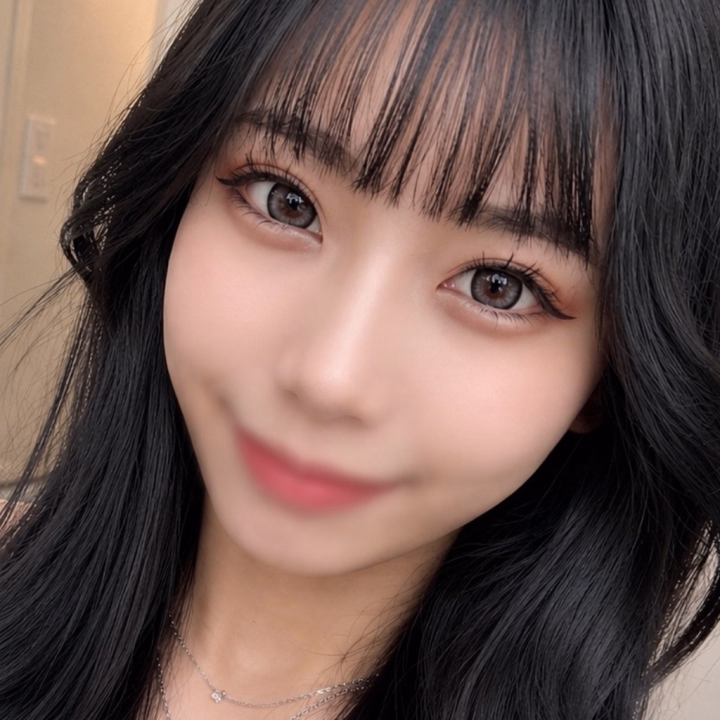 本日出勤です🥰 ご都合合いましたらぜひ会いに来てくださいね♡