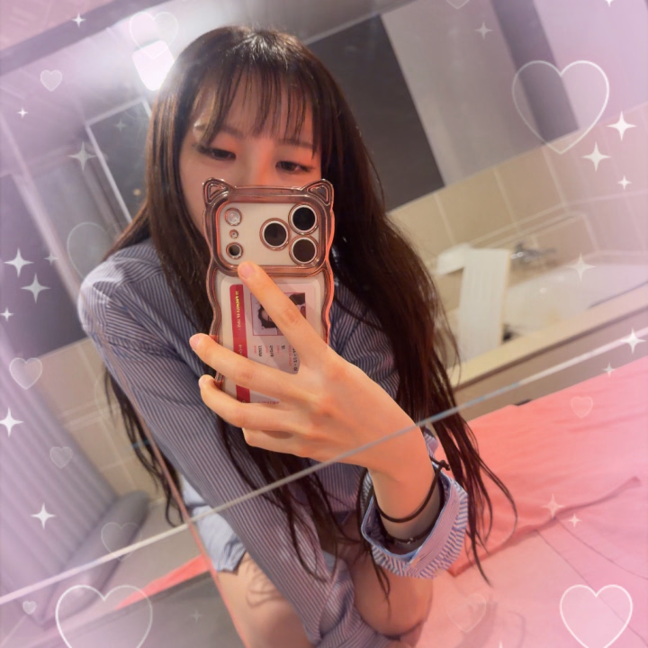 💋お兄さん、まなかの写メ日記見てくれてるかな？😘

最近ね、まなか💓お兄さんのことで頭がいっぱいなの😳💕

いつもまなかに優しくしてくれるお兄さんが好きで💖
会いたくてたまらないの😍

まなかと一緒に、いっぱいエ♡チなことしよ？😈💋まなかの得意なプレイで、お兄さんを気持ちよくしてあげるね💕

💘まなかと一緒に、気持ちいい時間を過ごしましょ？💘

お兄さんに会えるの、楽しみにしてるね😉✨