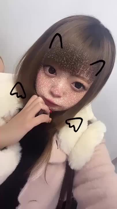 退勤しました(っ﹏-) .｡


昨日遊んでくださったお兄さんありがとうございます😊🩷

今日もいとは12時からいるので仲良くしてください💭💭


寒いからいっぱいぎゅーとちゅーしよーね