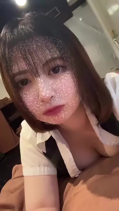 🦋出勤っ🦋



おはよう〜っ✨🦋

める出勤だよ〜っ😘💞


今日もすてきなおにいさんの疲れを…

めるが癒してあげたいな…🙈💓


めると一緒にえ♡ちな時間過ごそうね？🫣💖



🦋める🦋