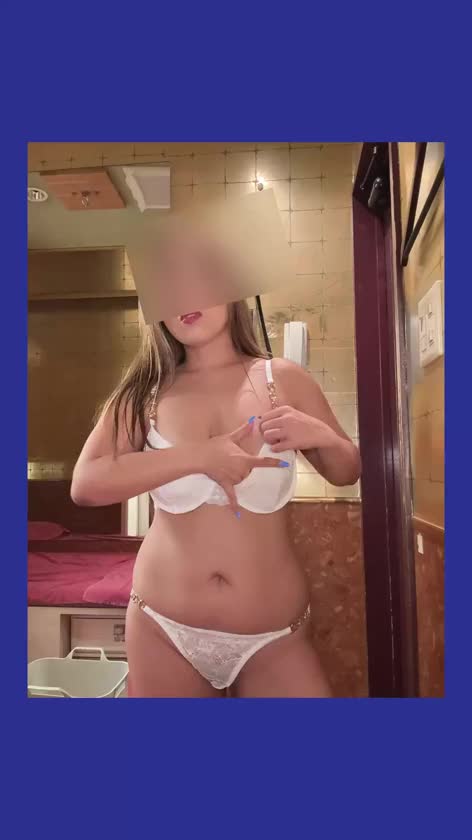 おっぱいたぷたぷからの〜チラッチラからの〜ぎゅいーん😍💕基本丸見えのじゅんかわ珍しくちゃんとした下着の動画撮ったから応援してね😆💕