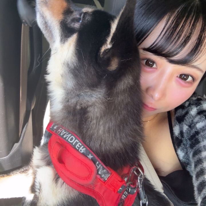 おはようー！！！

久しぶりにしゅっきんしたよー！！
お誘い待ってるね