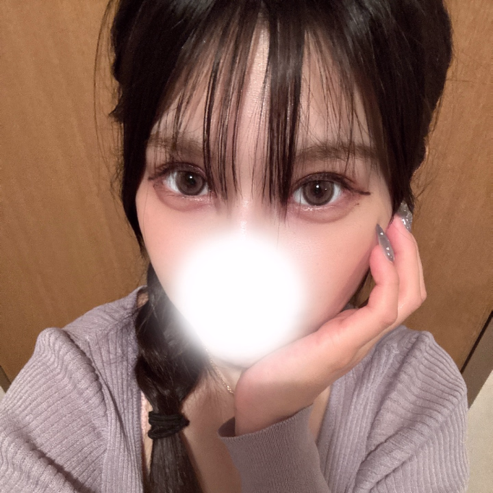 こんにちは😊
本日出勤してます❣️
会いに来てくれると嬉しいです☺️
待ってます🫶