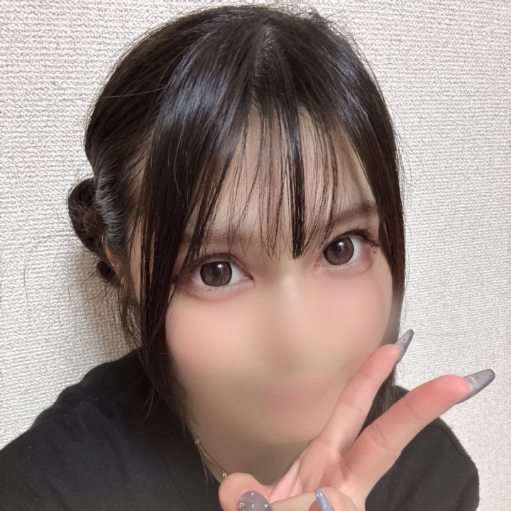 こんばんは🫶
さくです☺️✨
明日出勤します🥰
12時から21時まで居てます😉
会いに来てくれるお兄さん居たら会いに来て欲しいです✨
素敵なお時間にしましょうね😉🫶
ご予約お待ちしております🫶
