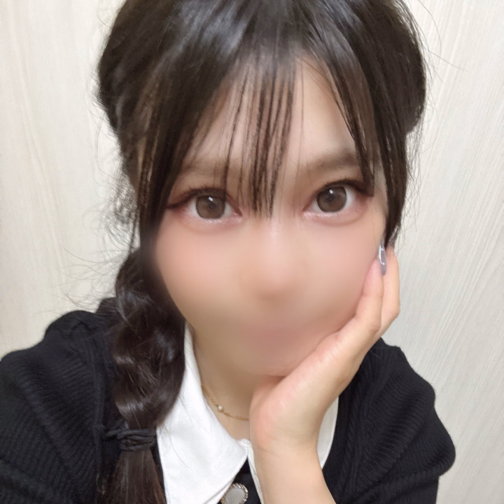 こんにちは🐰💕
さくです🫶
本日おやすみです☺️
次の出勤は明日18時から22時です🥰
会いに来てくれるお兄さん居たら楽しみにしています💗
お待ちしてます🎶