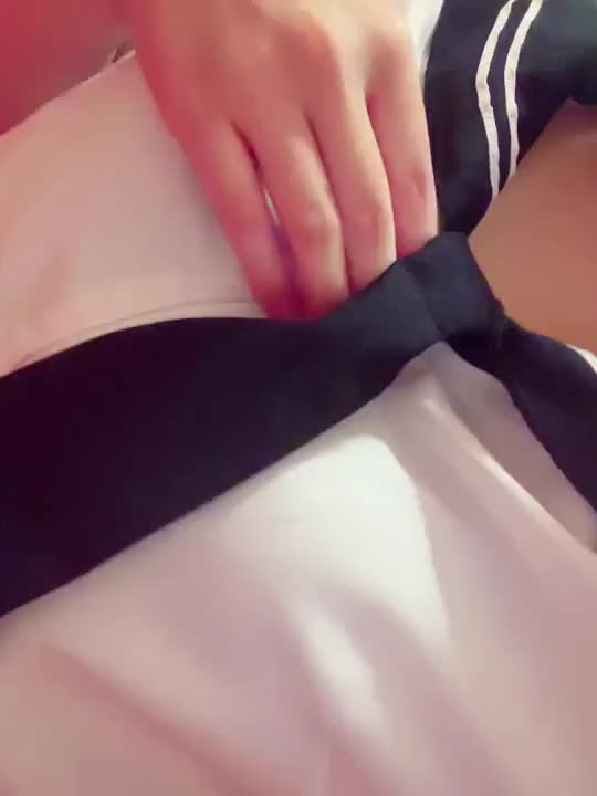 みおちゃん只今お兄様待ちっ!!
いまならすぐご案内できます♡
この後ラストまで、みおの大事なとこを奪いに来てくれるお兄様はどーこだっ？…🤔

お兄様の🍼を求めるみおです🫶
前からも後ろからもいっぱい欲しいんだァ…🥺💖何が欲しいか？それは決まってんじゃーん!!一択しかないよぉん!!♡♡

みおちゃん変態だねぇって言われるけど、すけべ娘だにょ♡♡

たくさんお待ちしております♡♡