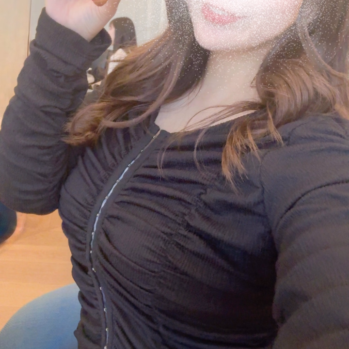 今日遊んでくださったお兄様
ありがとうございました✨


密着気持ちよくていいよね☺️💭


次回はGW明けの出勤になります❣️
また更新するね🌼