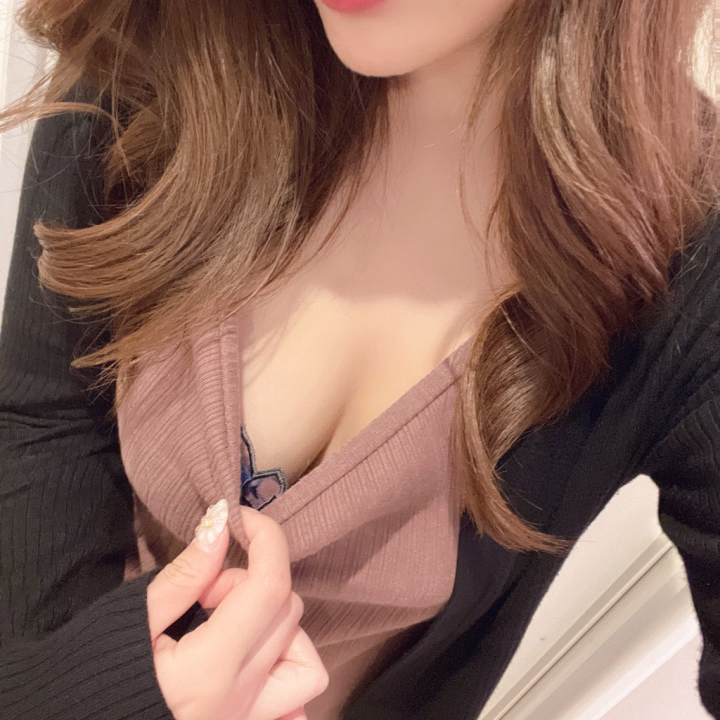 雨の中沢山のお誘いありがとうございます😖🙏✨
枠続いて嬉しかった🍒ᩚ🍒ᩚ
次は3日よろしくお願いします🫶