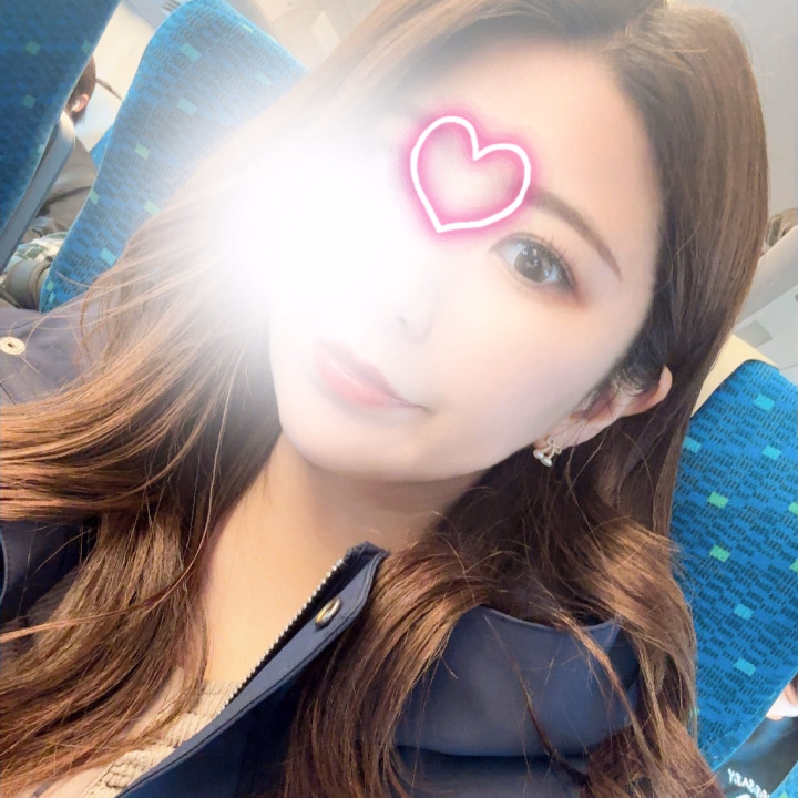 おはようございます☀️
今日は17時までです✨

今月は今日の出勤最後で
次回は、5月7日と2週間近く姫路での出勤はお休みです🙂‍↕️

他5月は後半に出勤予定です✨
また決まりましたらシフト上げてもらいますね🙆‍♀️

では今日もよろしくお願いします☺️