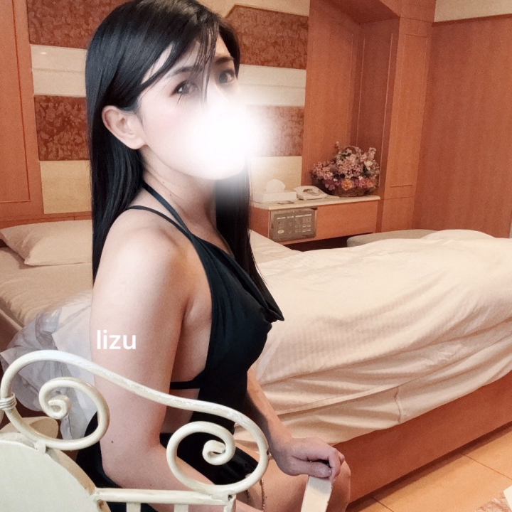 おはようございます☔️
本日昼職✨️雨です😌

今日も無理せずマイペースに✨️
お仕事頑張ります💪
皆様も怪我なく事故なく‼️
安全にお過ごし下さいね⭐️

今日も皆様にとって良い1日となりますよう🍀

りず

https://lit.link/f483de0f-6d17-49cb-8e12-968c7918bdcd