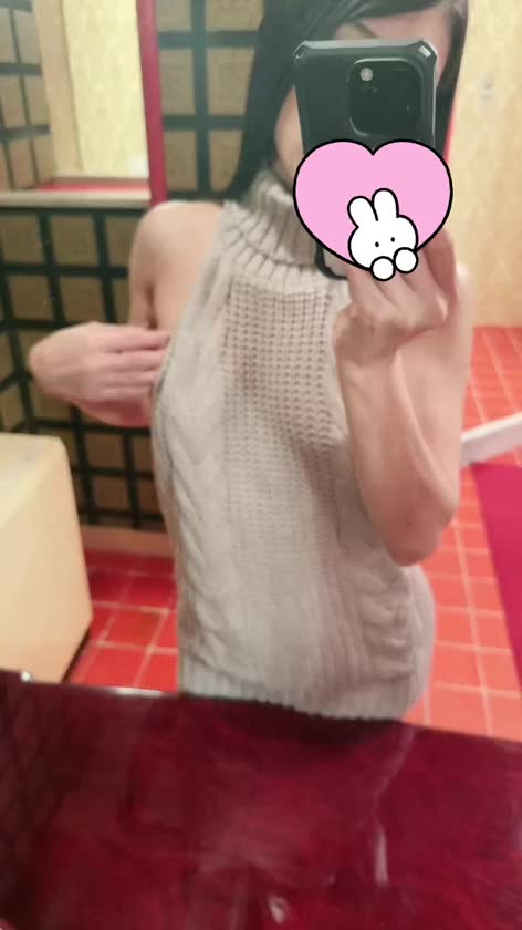 敏感過ぎるカラダでごめんね🥹

もしかしたら、チクビだけでも🐳💦に逢えるかも🤭

逢えると良いね🫧
