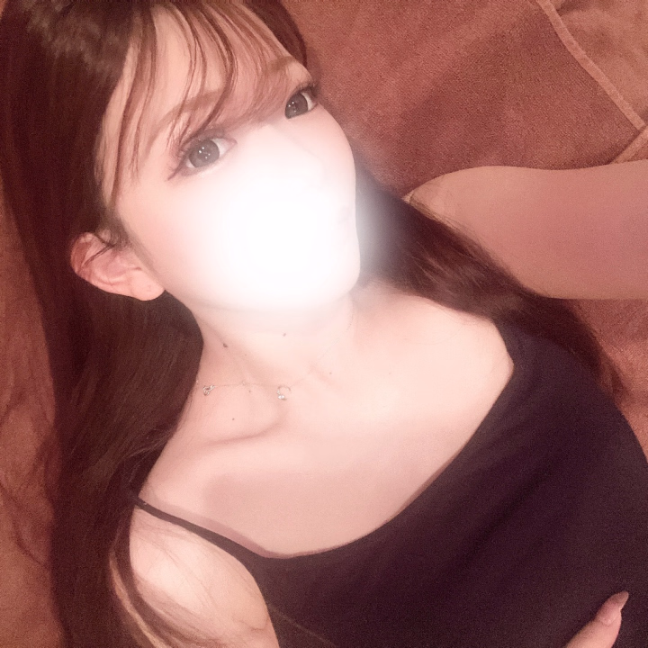 金曜日だから夜は
飲み会の人も多いのかな(﹡ˆ﹀ˆ﹡)♡

飲みいく前、飲んだあと
お待ちしております𖤣𖥧𖥣｡𖤣𖥧𖥣