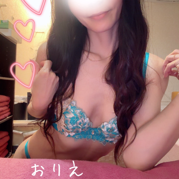 おはようございます☀

お店到着☺️✨

15:30までいますので
心からお待ちしております🩷



今日も元気に🤗🌈



おりえ