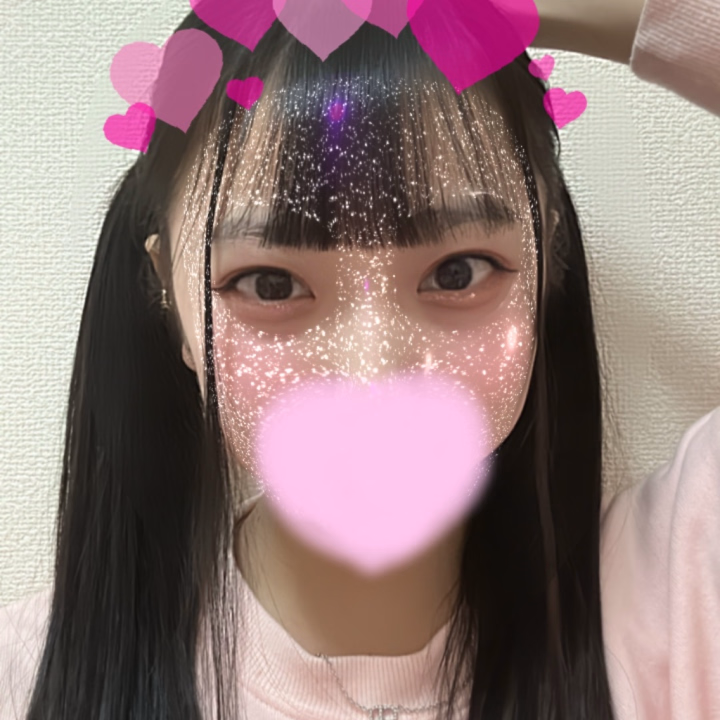 もおすぐ今日も終わるよ〜
早すぎるね、、
明日からまたお仕事の
お兄さんが多いいと思うので
お休みの最後には
ゆりとエッチなことしませんか？！


ゆり🪽