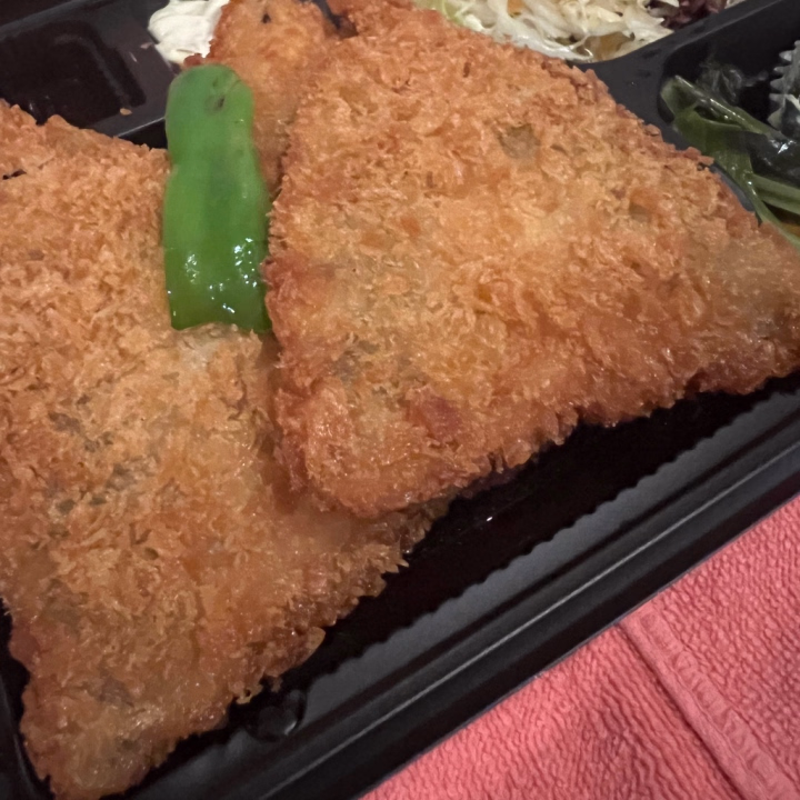 今回も安定のアジフライ🐟

これ食べるために来てるまである(　˙▿˙　)☝