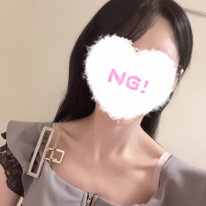 すみません💦

人身事故の影響でお店に着くのがギリギリになります🥺

急いで準備するので待っててください🙇‍♀️

と、思ったらまだお客様来てなかったε-( ´▿`    )‬ﾎｯ